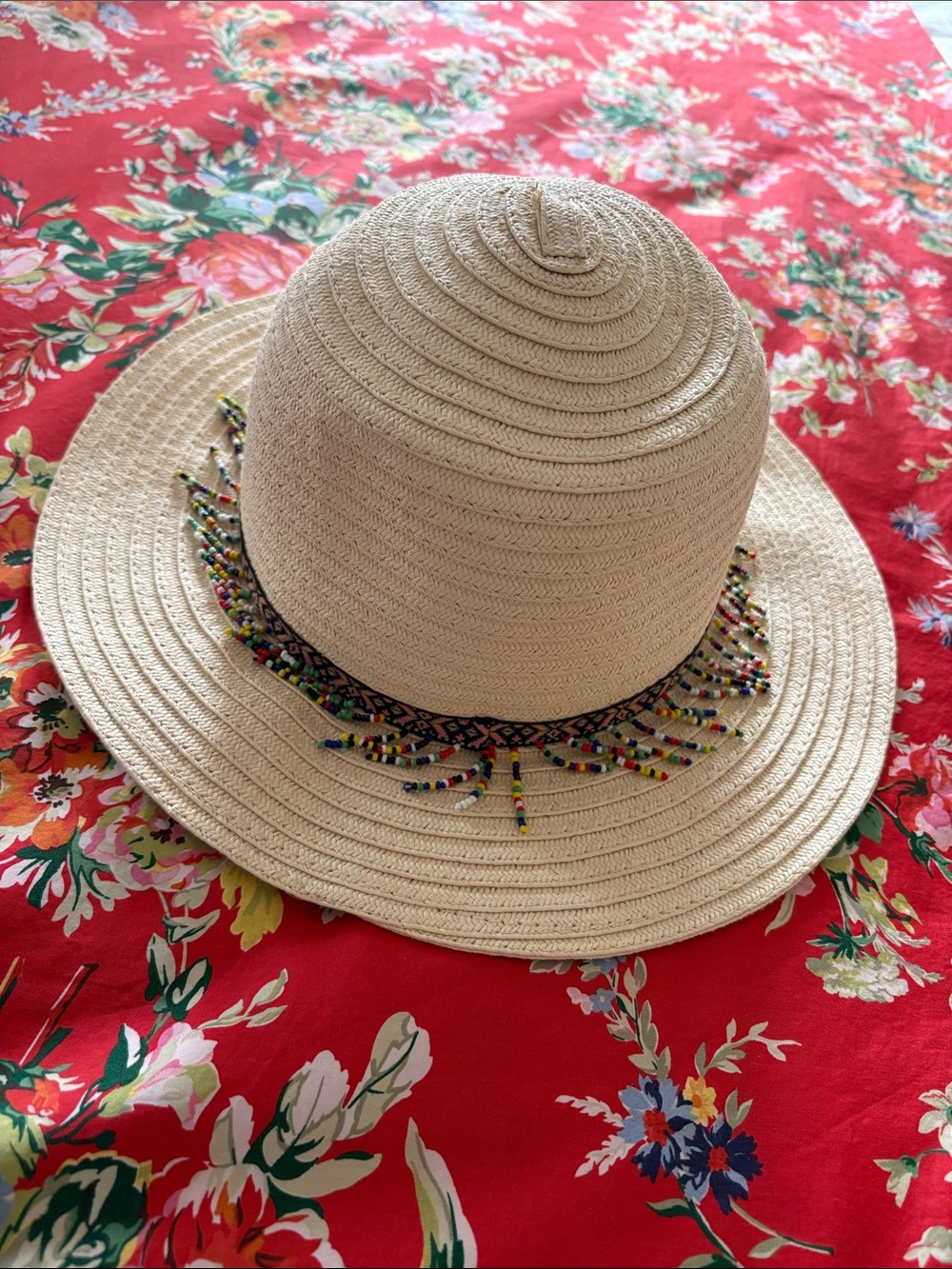 Free Press Straw Hat With Beading on Brim (OS) medium/large ( NWOT)